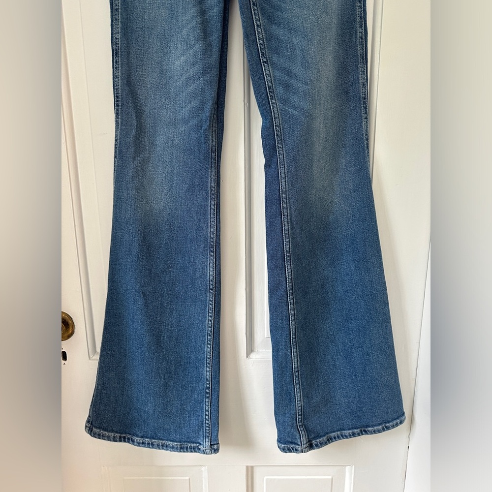 Free People Boyish The Ricky Flared High Waisted Button Fly Jeans in Size 26 - Picture 4 of 13